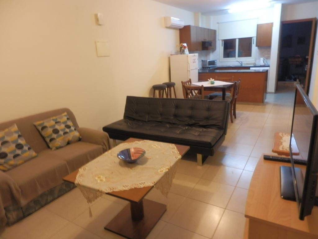 Byreva Apartments Paphos Pokoj fotografie